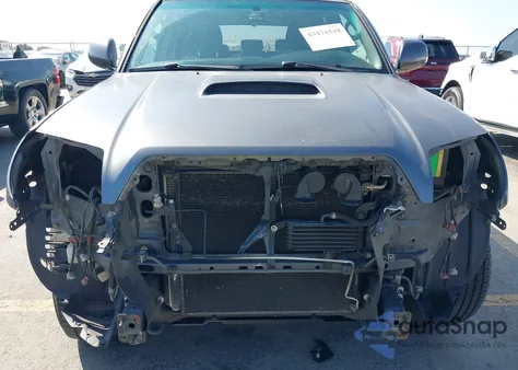 2004 Toyota 4Runner Sr5 Sport V8 from USA, damaged, VIN JTEBT14R340032473